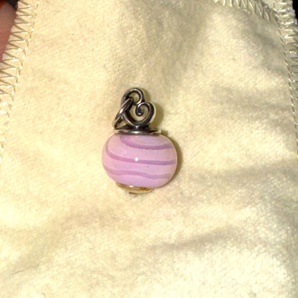 James Avery Retired Mother’s Love Lavender Purple Art Glass Finial Charm Silver